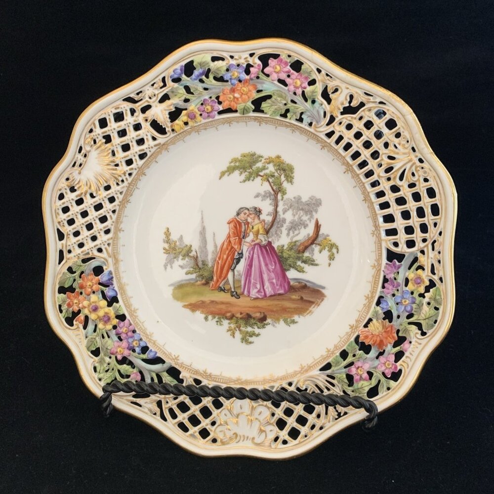 Helena Wolfsohn Reticulated Plate 8.5" Watteau Couple Scene Dresden Germany 6